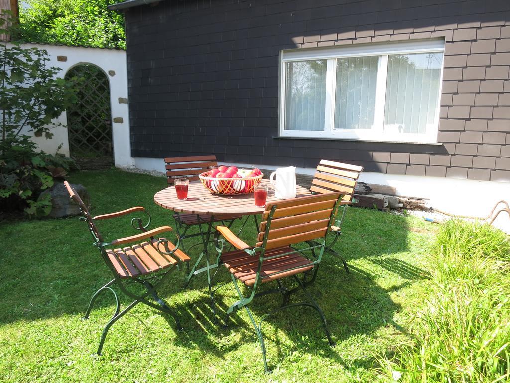 Ferienwohnungen Haus Hinneres Шалкенмерен Екстериор снимка